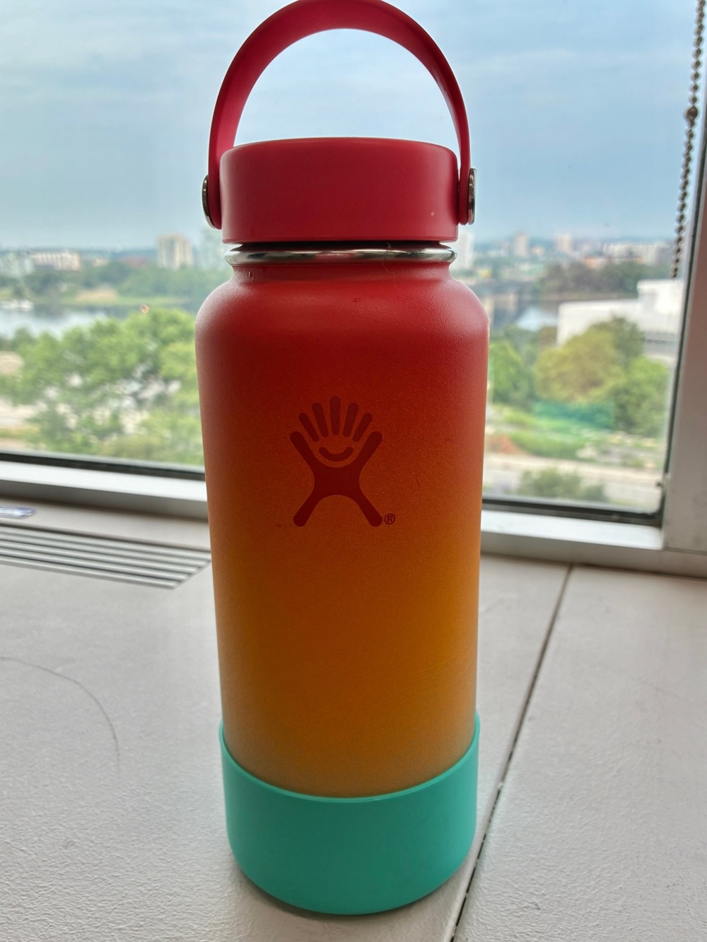 Hydro Flask Hawaiian shaved ice limited edition 32oz wide mouth